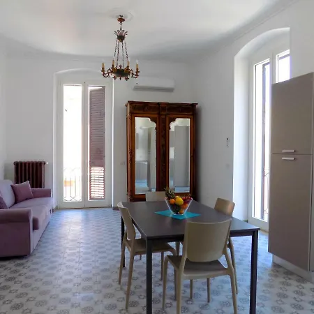 Trevisani Liberty House *